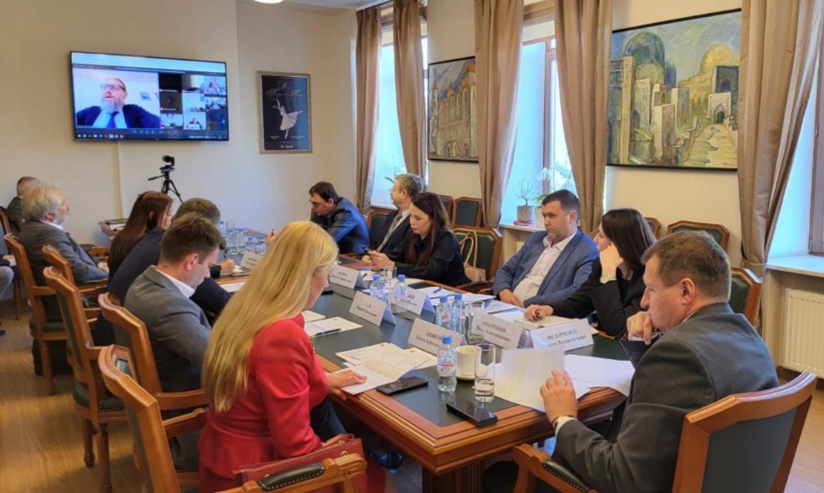 РАЗОГНАТЬ ТУЧИ НАД СТРОИТЕЛЬСТВОМ