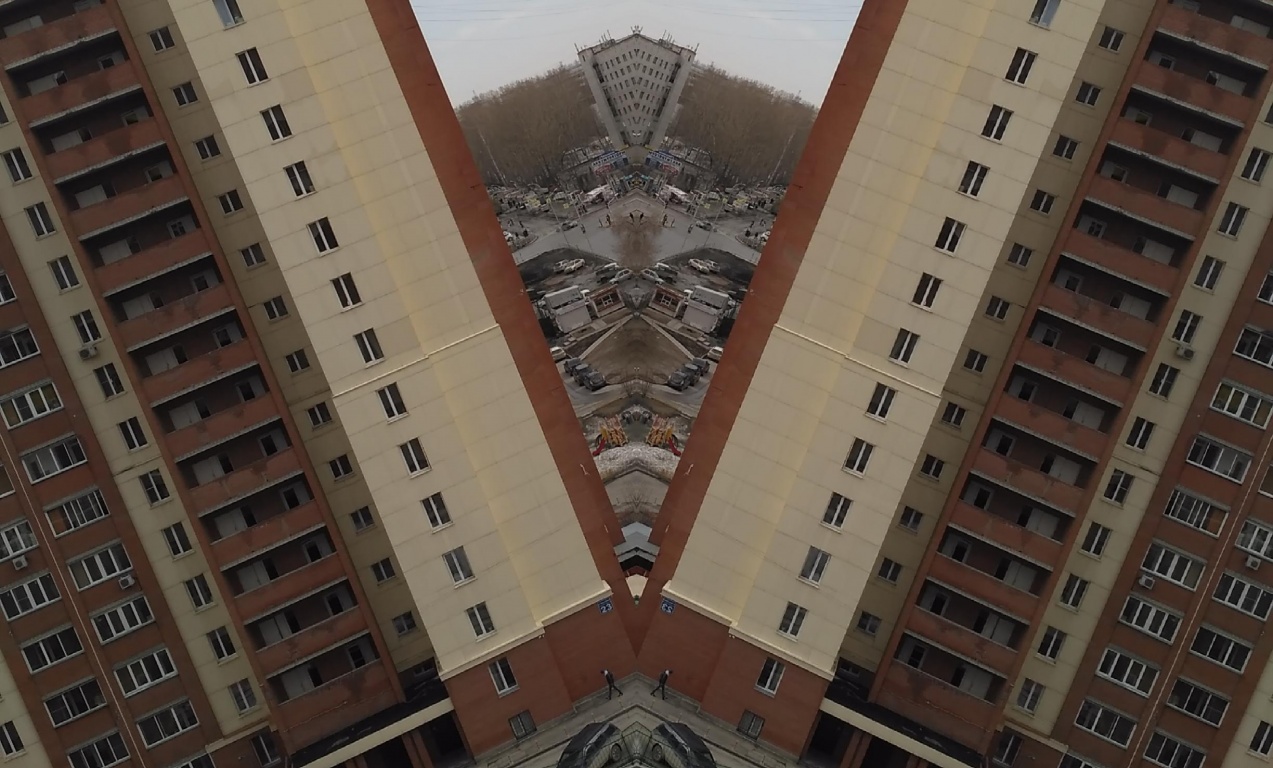 МЕЖДУ АГРЕССИЕЙ И ПЕССИМИЗМОМ 